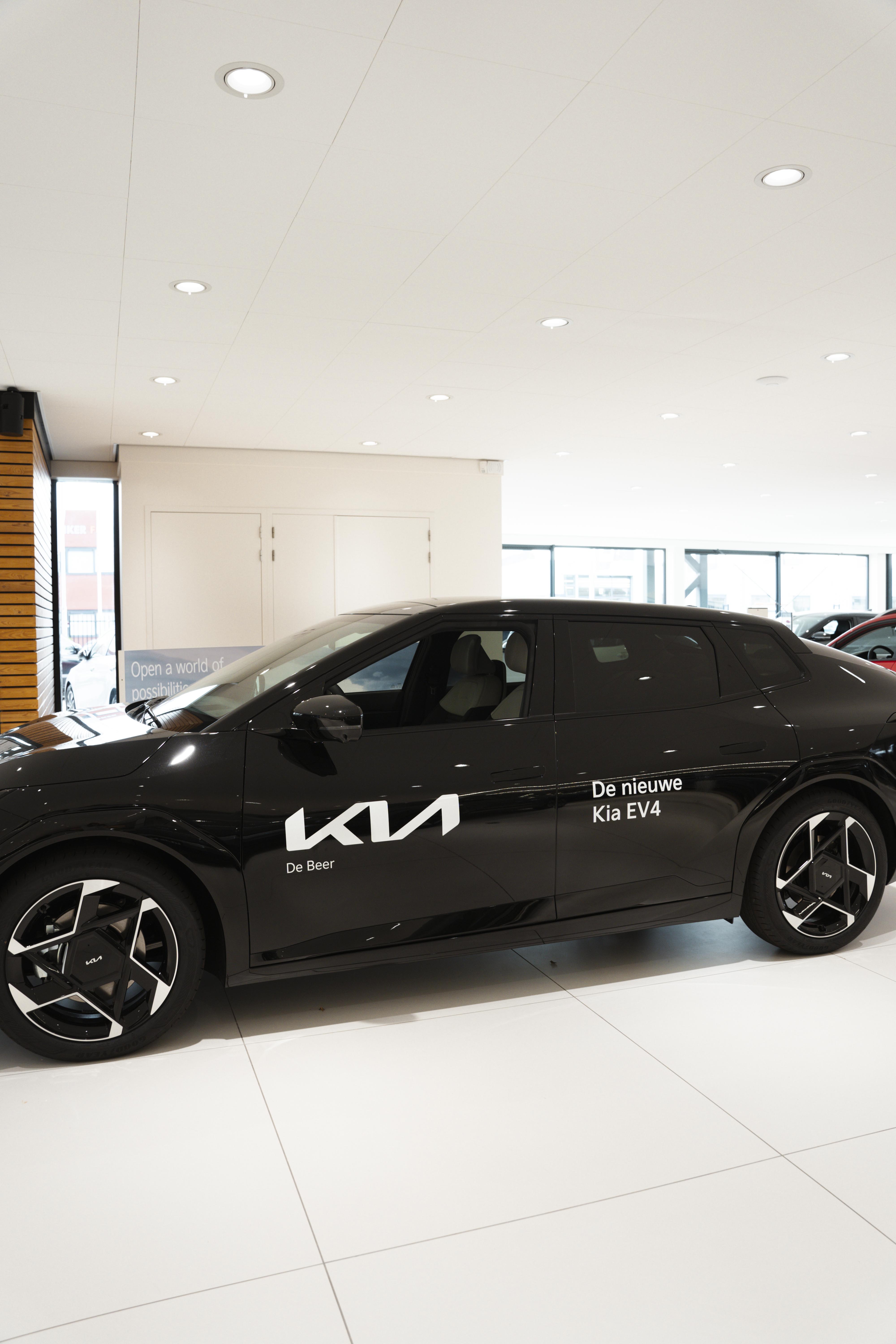 Kia EV4 proefrit maken